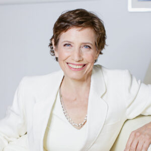 Linda Ugelow - Own the Spotlight